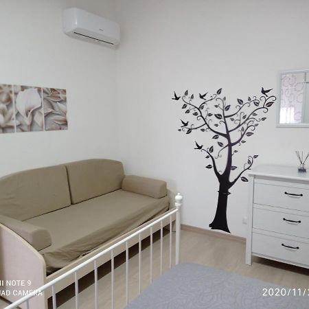 Giordiehouse2 Latina Luaran gambar