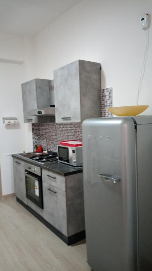 Giordiehouse2 Latina Luaran gambar