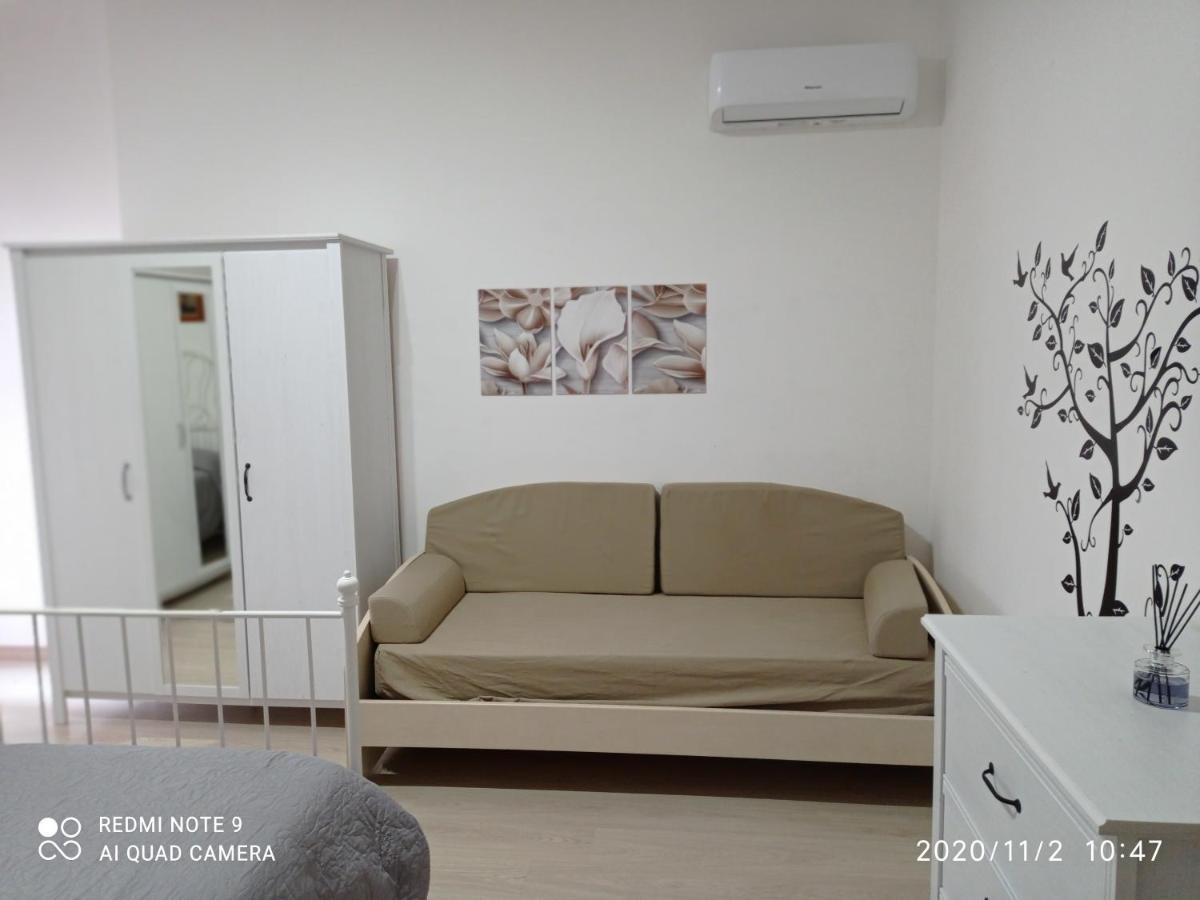 Giordiehouse2 Latina Luaran gambar